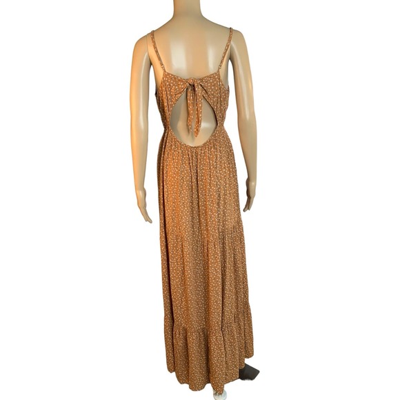 So Good For Life Prairie Floral, Cut Out Maxi Dress Adjustable Straps Size Large - Picture 4 of 9